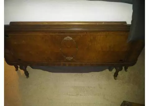 Antique bedroom set