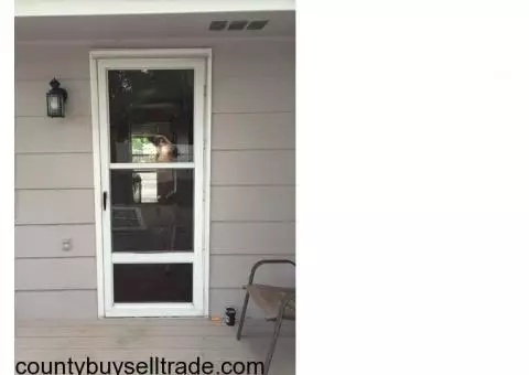 32" storm door