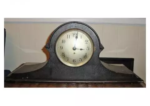 Vintage Mantel Clock