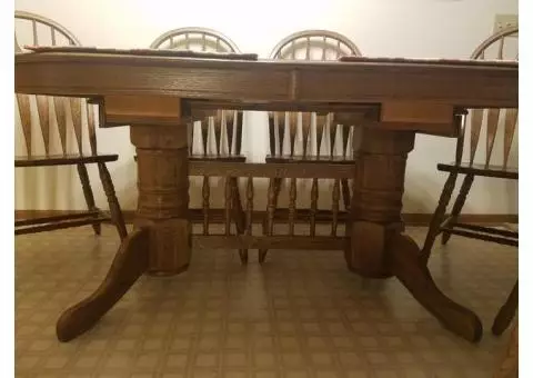 Table and 6 chairs