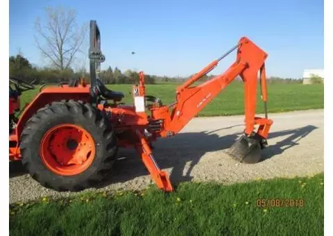 MX5000 Kubota Tractor/Frontend loader/Backhoe