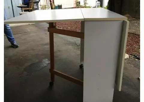 Craft or Fabric cutting table