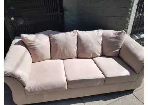 Like new Couch