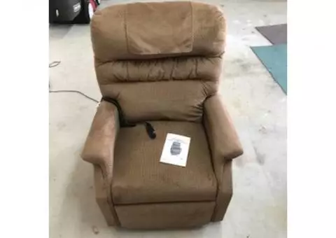 Lift recliner