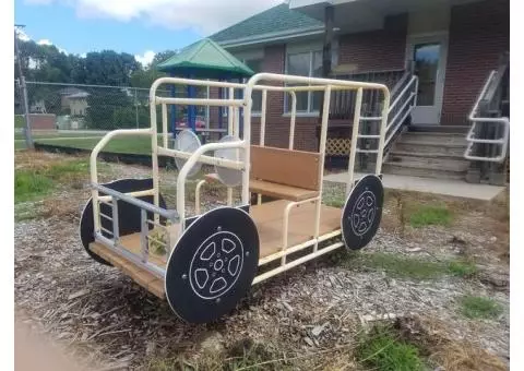 Playground Equipment (School Bus)