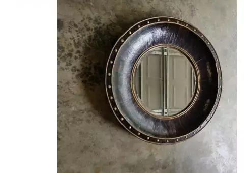 Round Wall Mirror