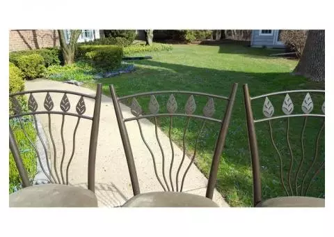 Bar/Counter Stools