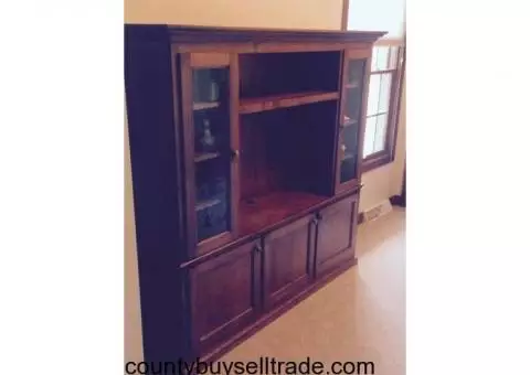 Entertainment Center (Maple Hardwood)