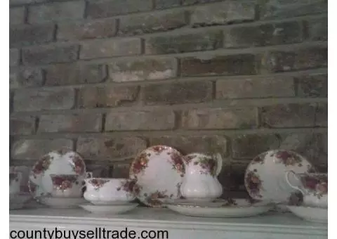 Beautiful Royal Jackson Tea set