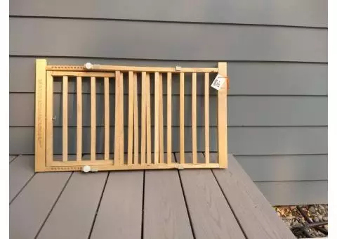 Adjustable Gate