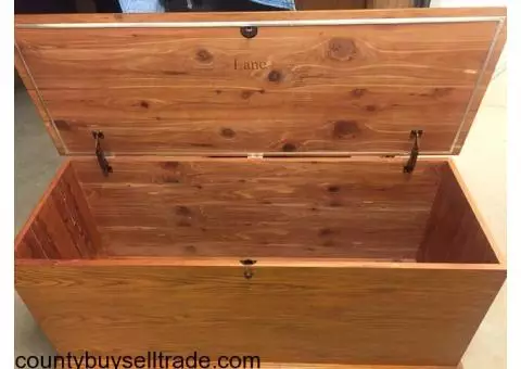 Lane Kensington Hope Chest