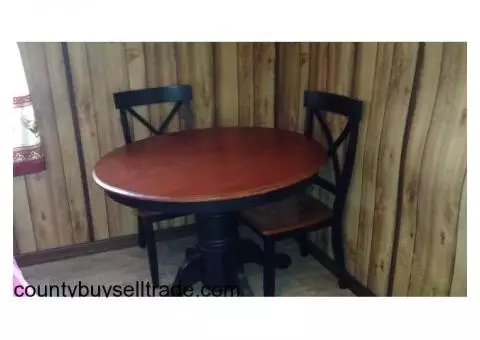 Dining table set