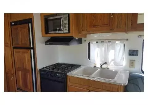 1996 Jayco, 30ft Camper