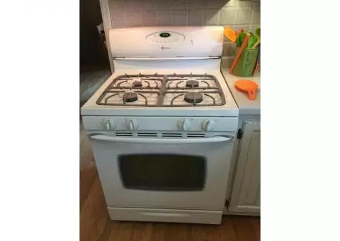 Maytag Gas Stove